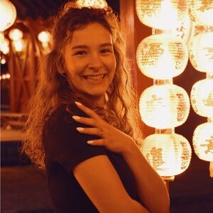 Meet your Posher, Emma